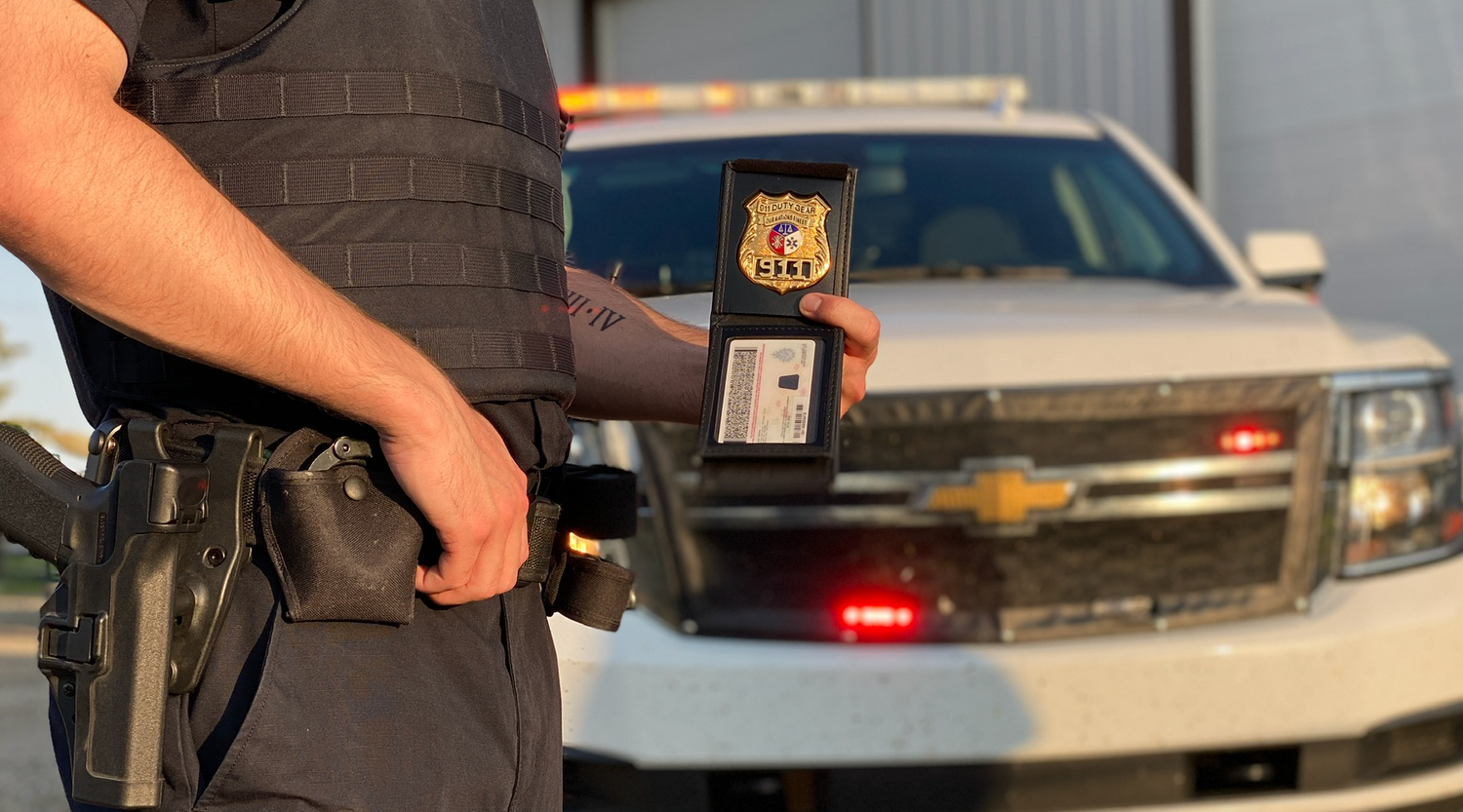 Police LEO Sheriff Corrections EMS Firefighter Paramedic Peace Officer Special constable badge wallets badge holder canada