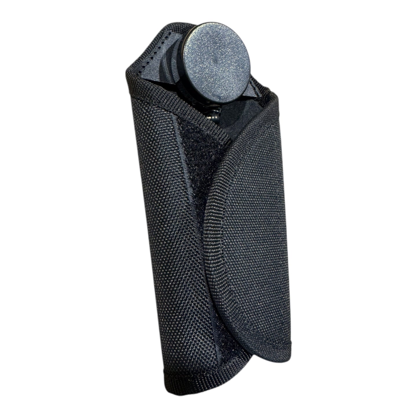 SILENT KEY HOLDER FOR RETRACTABLE KEY CHAIN